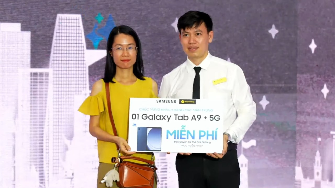 Sự kiện giao hàng và mở bán Galaxy S24 Series