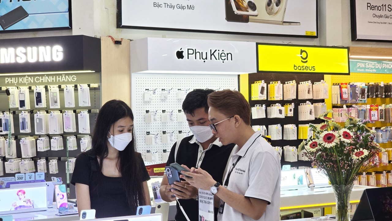 Sự kiện giao hàng và mở bán Galaxy S24 Series