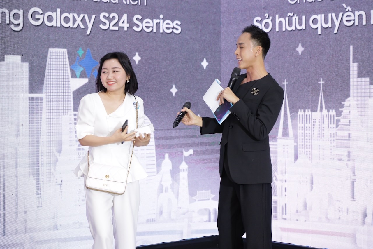 Sự kiện giao hàng và mở bán Galaxy S24 Series