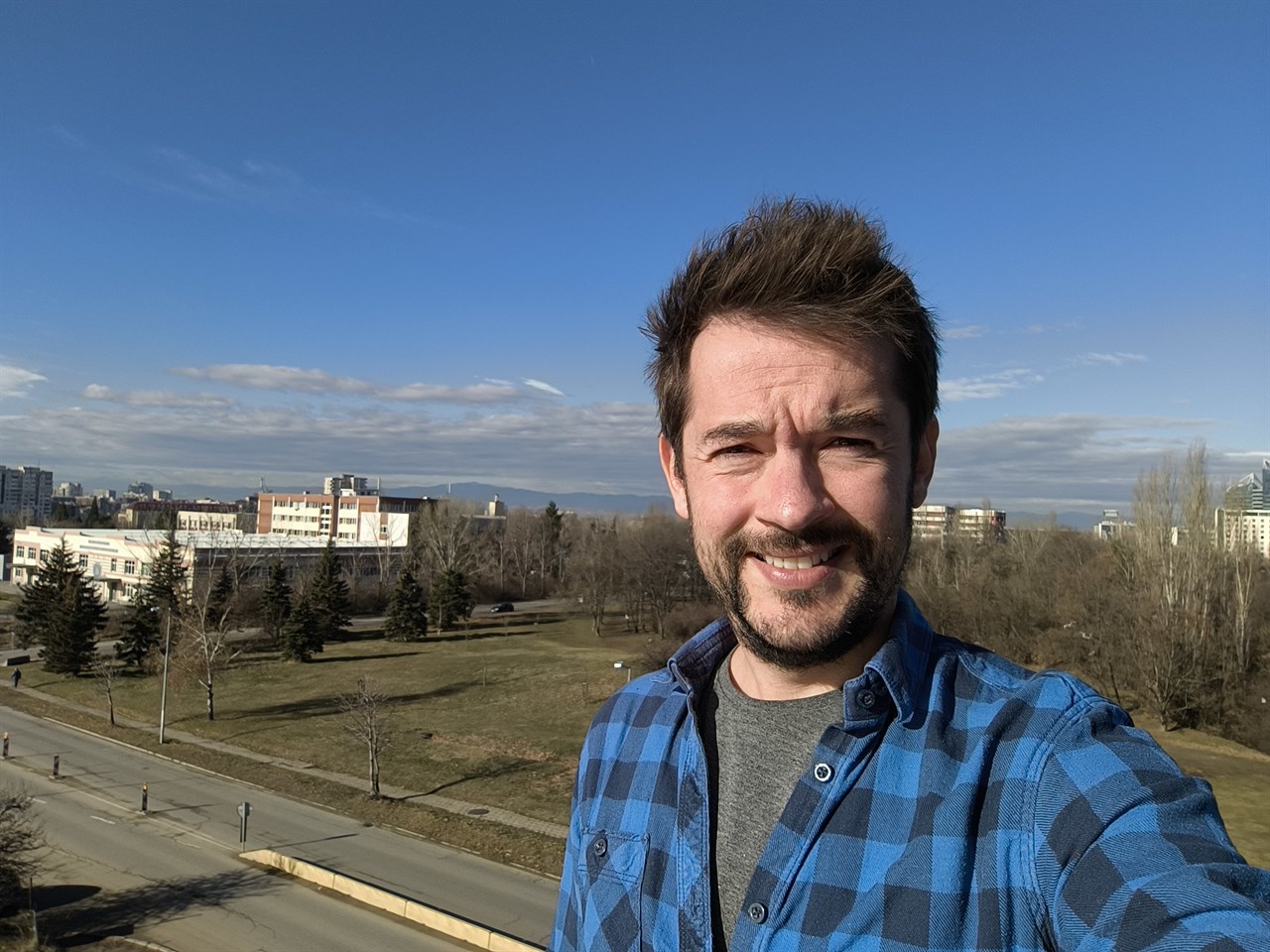 Ảnh chụp từ camera selfie của POCO X6 Pro Ảnh chụp từ camera selfie của POCO X6 Pro