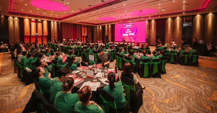 Các dược sĩ tham gia chương trình