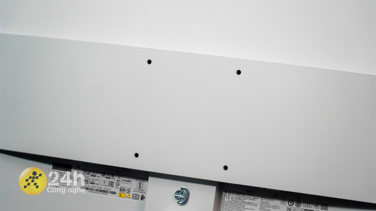 Các bạn cũng có thể lắp giá đỡ màn hình để Lenovo L24i-40 trông hiện đại hơn.