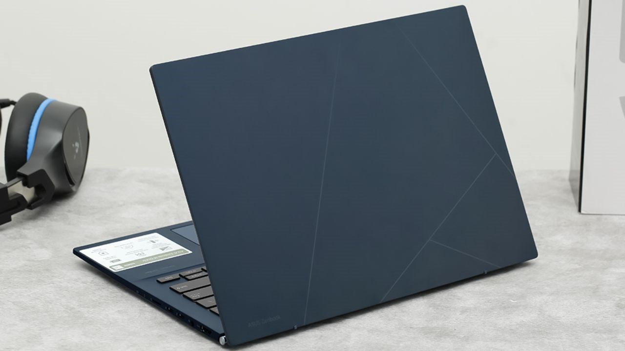 Asus Zenbook 14 OLED thiết kế sang trọng mỏng nhẹ chuẩn doanh nhân, giá từ 23.99 triệu