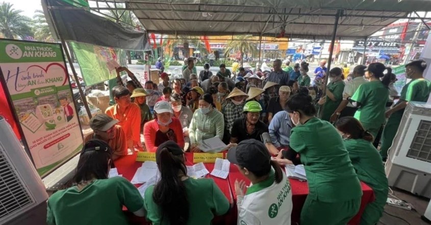 Bên cạnh đem đến cơ hội được tiếp cận y tế cho đồng bào khó khăn, hành trình còn góp phần giúp nâng cao nhận thức sức khỏe cho cộng đồng.