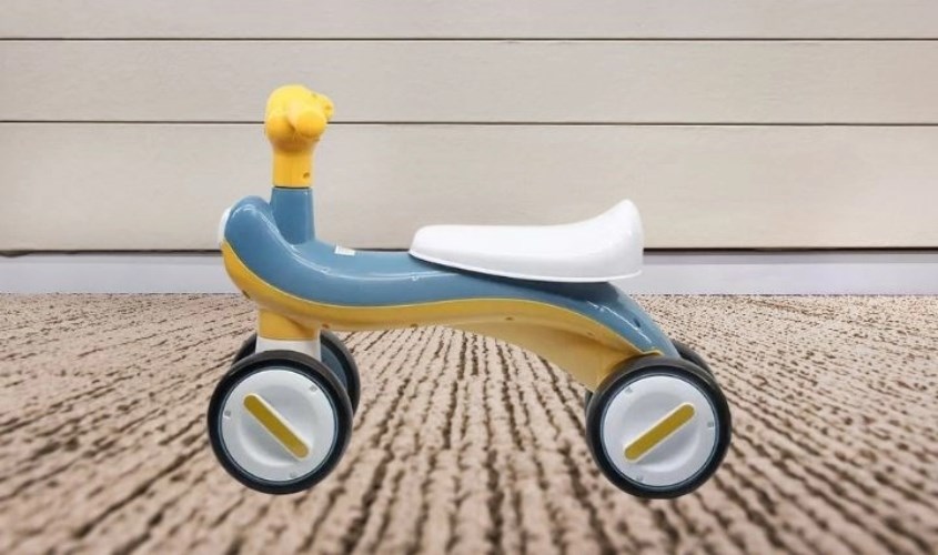 Xe chòi chân 4 bánh VBCare VBC-519 - Màu ngẫu nhiên (từ 3 tuổi)