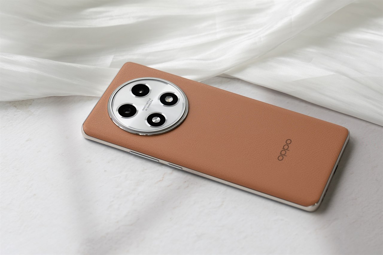 Có thể OPPO A3 Pro sẽ được nâng cấp mạnh ở cụm camera (ảnh minh họa: OPPO A2 Pro 5G). Nguồn: Vopmart. Có thể OPPO A3 Pro sẽ được nâng cấp mạnh ở cụm camera (ảnh minh họa: OPPO A2 Pro 5G). Nguồn: Vopmart.