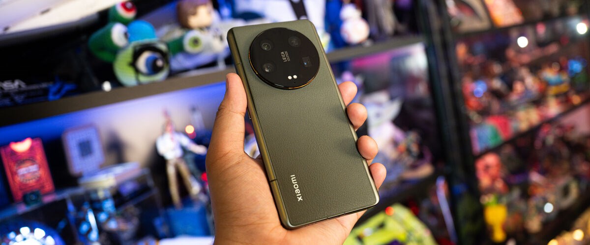 Xiaomi 14 Ultra cũng sẽ đi kèm với bộ cấu hình rất mạnh mẽ (ảnh minh họa: Xiaomi 13 Ultra). Nguồn: Geek Culture.