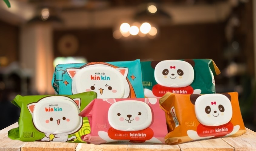 Bao bì được thiết kế với màu sắc bắt mắt, dễ thương