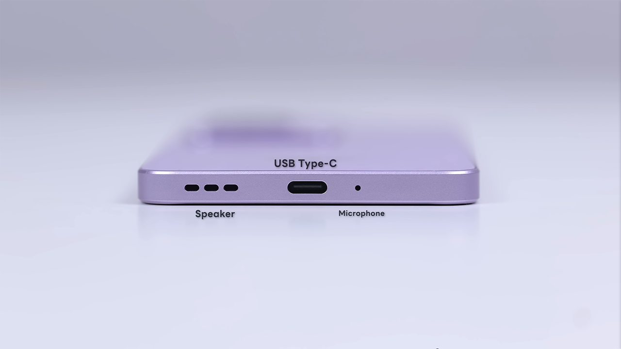 Cạnh dưới chứa mic, dải loa, cổng sạc USB-C. Nguồn: StepGeekTV Online.