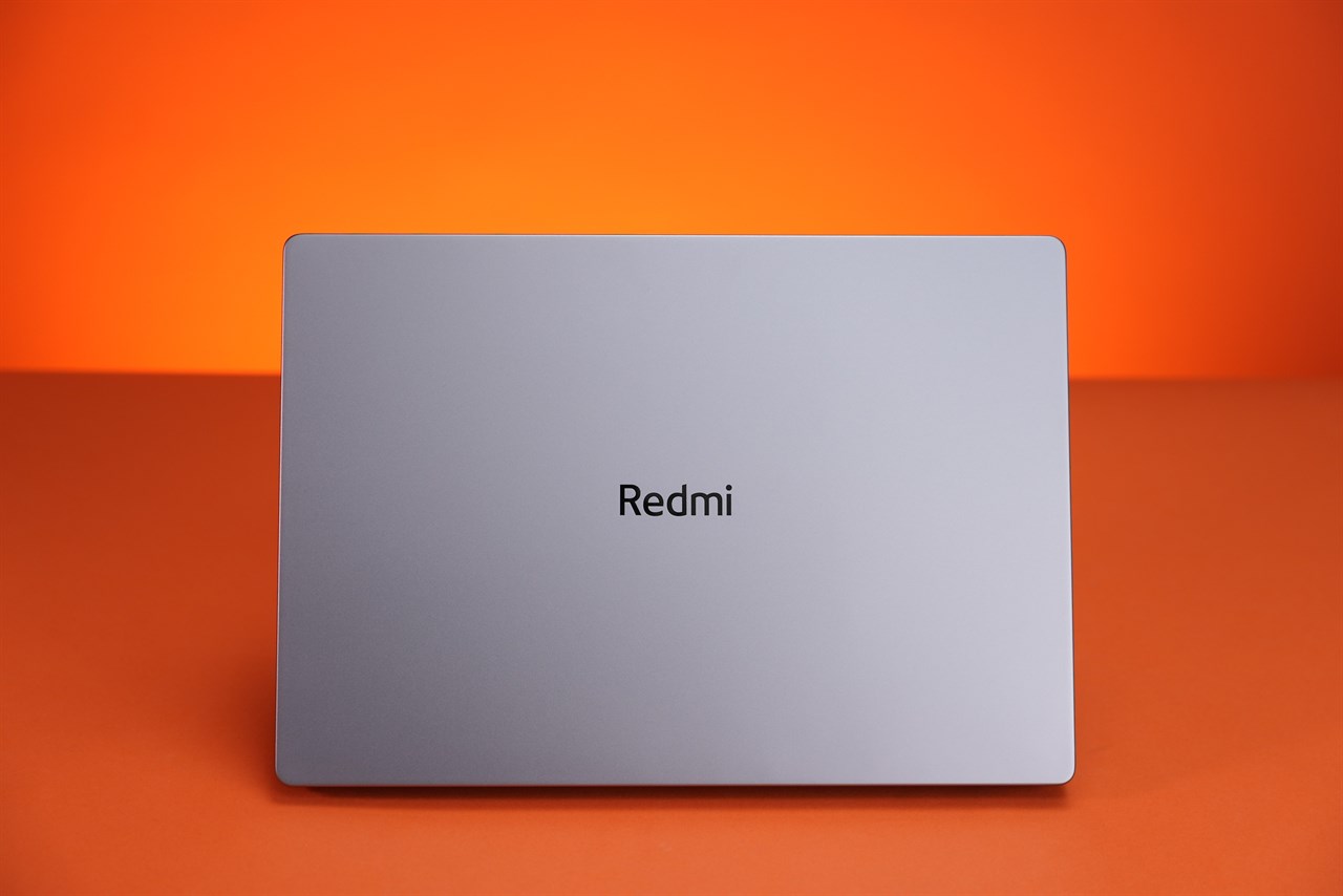 Redmi Book 16 2024 là chiếc laptop mà bạn có thể tham khảo trong phân khúc giá 20 triệu. Nguồn: Weibo.