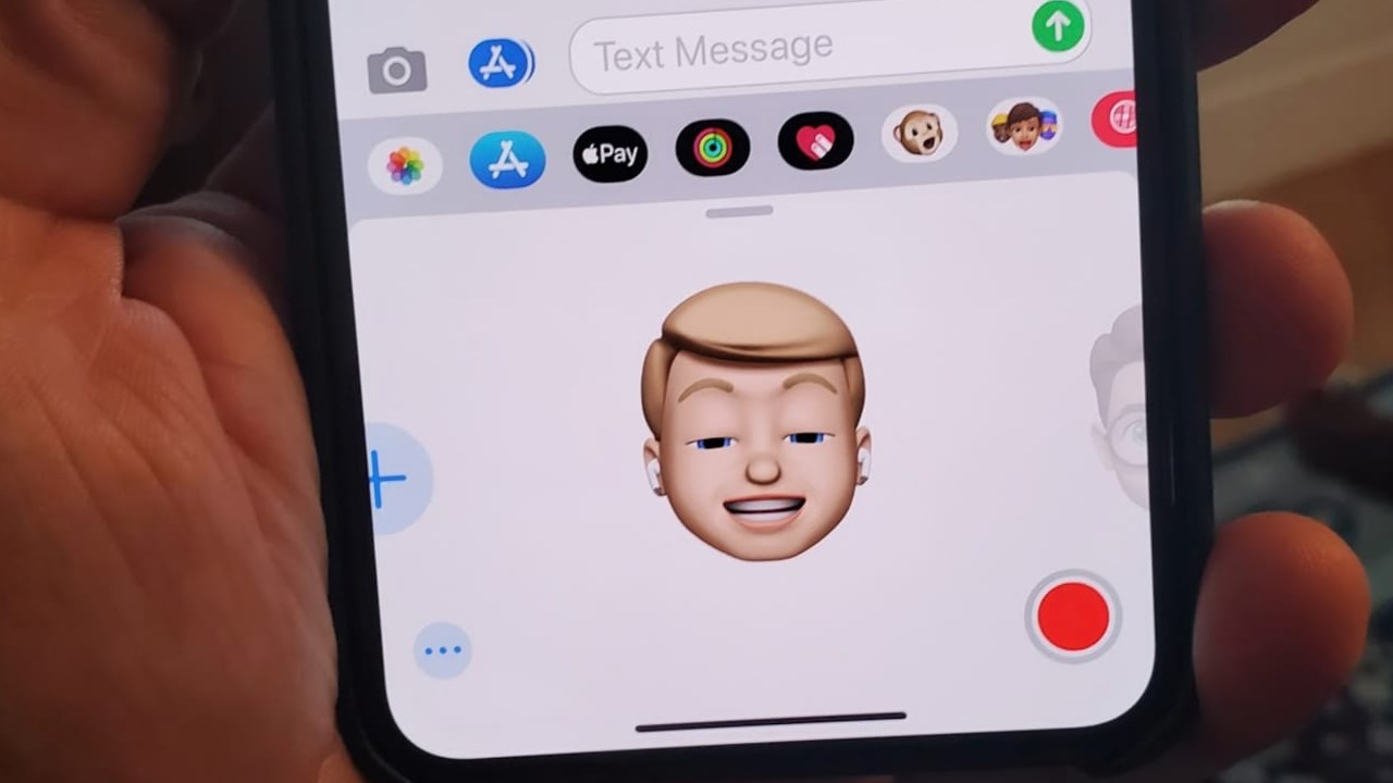 AR Sticker là gì? Nguyên lý hoạt động, ứng dụng của công nghệ này