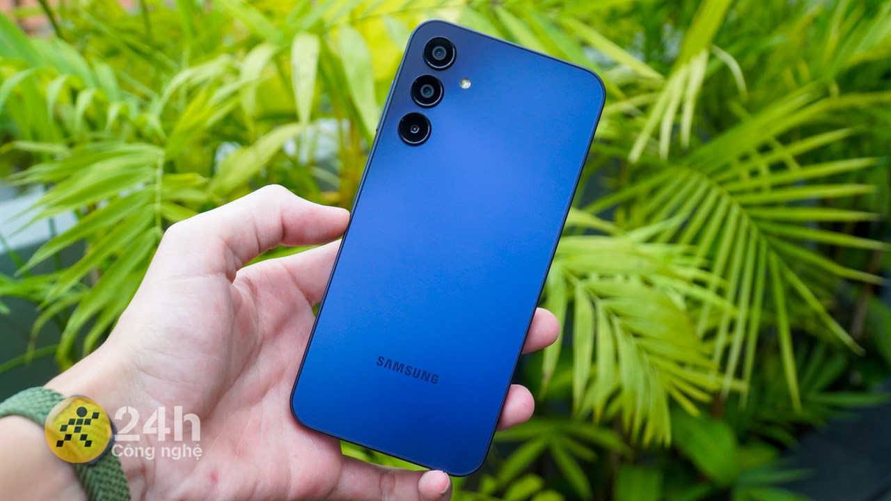Galaxy A15 5G có thiết kế đẹp, đơn giản cho mọi cá nhân