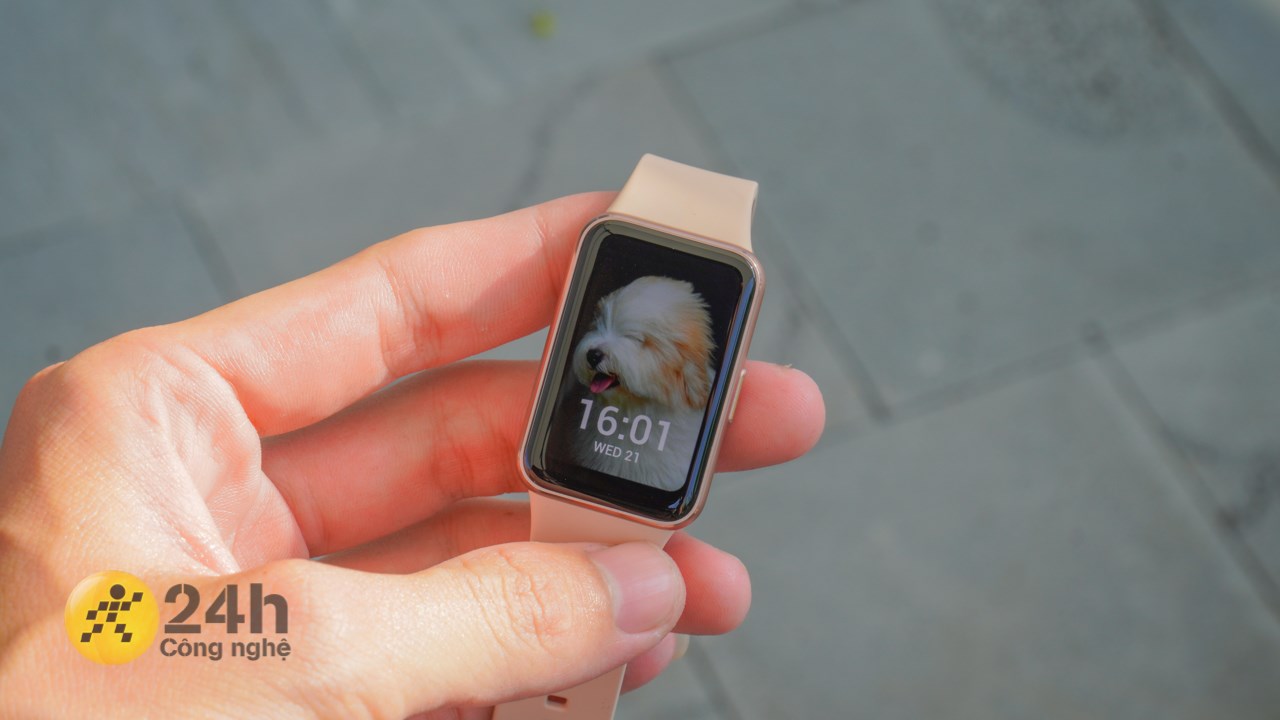 Galaxy Fit3 là sản phẩm vòng đeo tay thông minh đáng mua trong phân khúc giá 1 triệu.