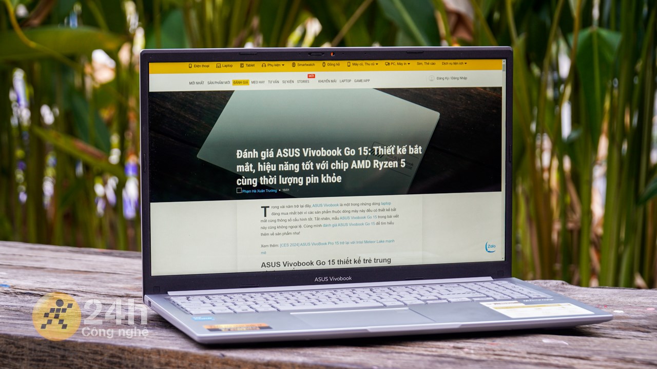 ASUS Vivobook 15 X1504ZA có thể đáp ứng đến gần 5 giờ sử dụng với tác vụ cơ bản