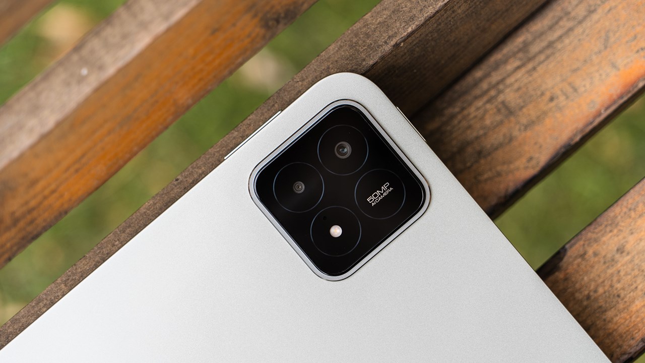 Cụm camera của Xiaomi Pad 6S Pro cũng là điểm nhấn khiến sản phẩm trở nên nổi bật. Nguồn: Weibo.