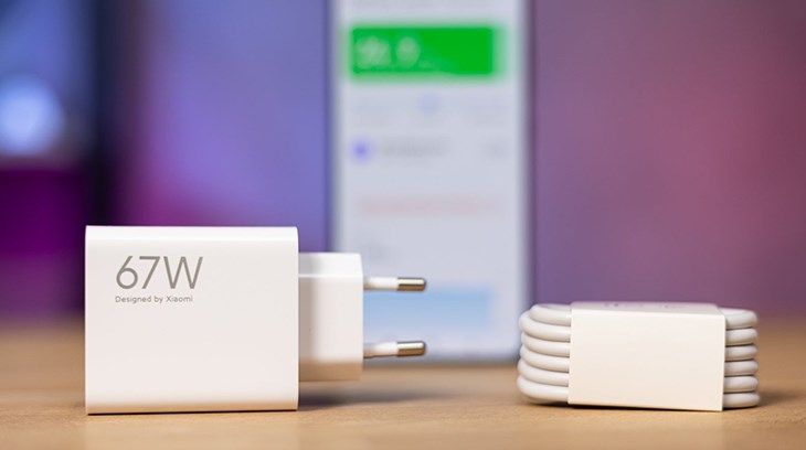 Xiaomi Note 13 Pro đi kèm sạc nhanh 67 W