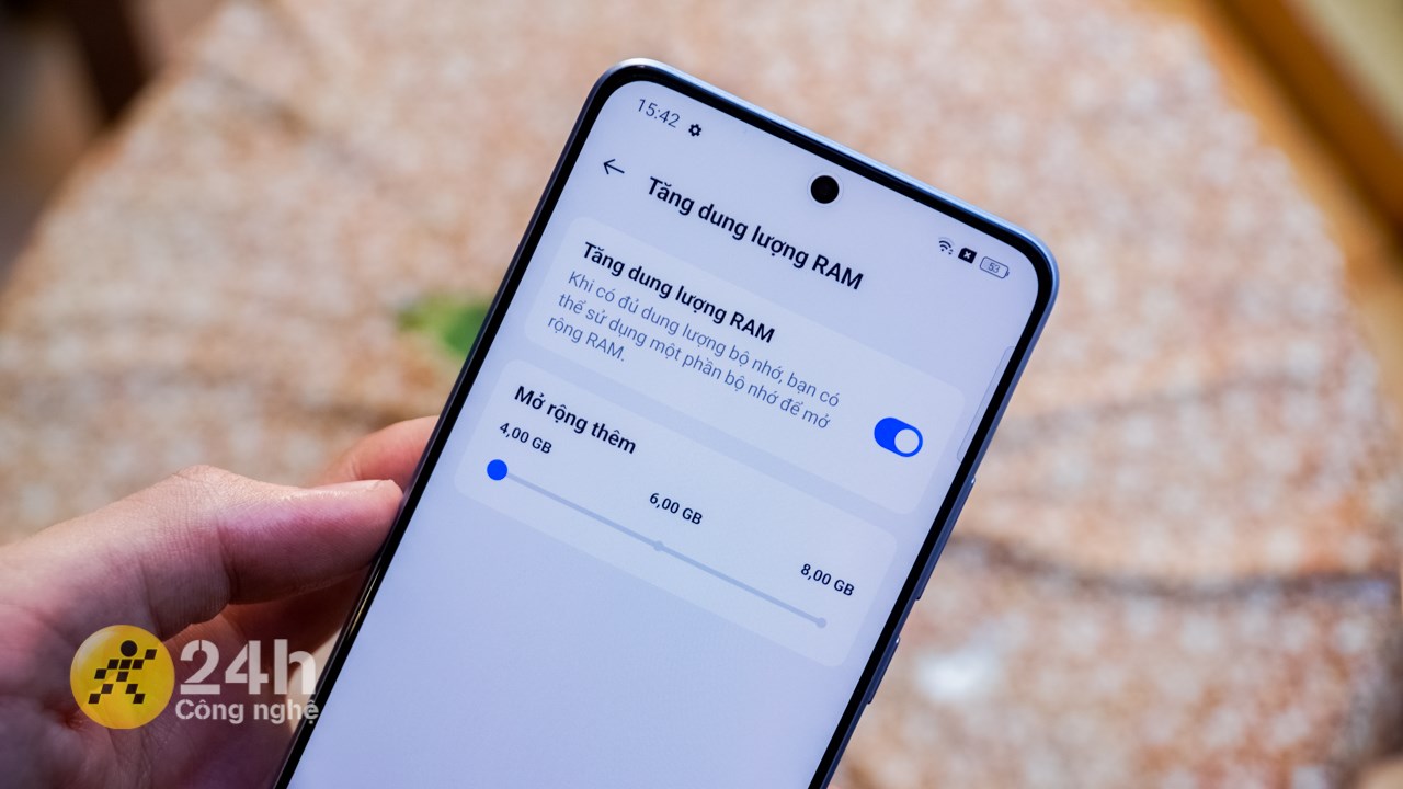 OPPO Reno11 F 5G còn được trang bị dung lượng RAM lớn.