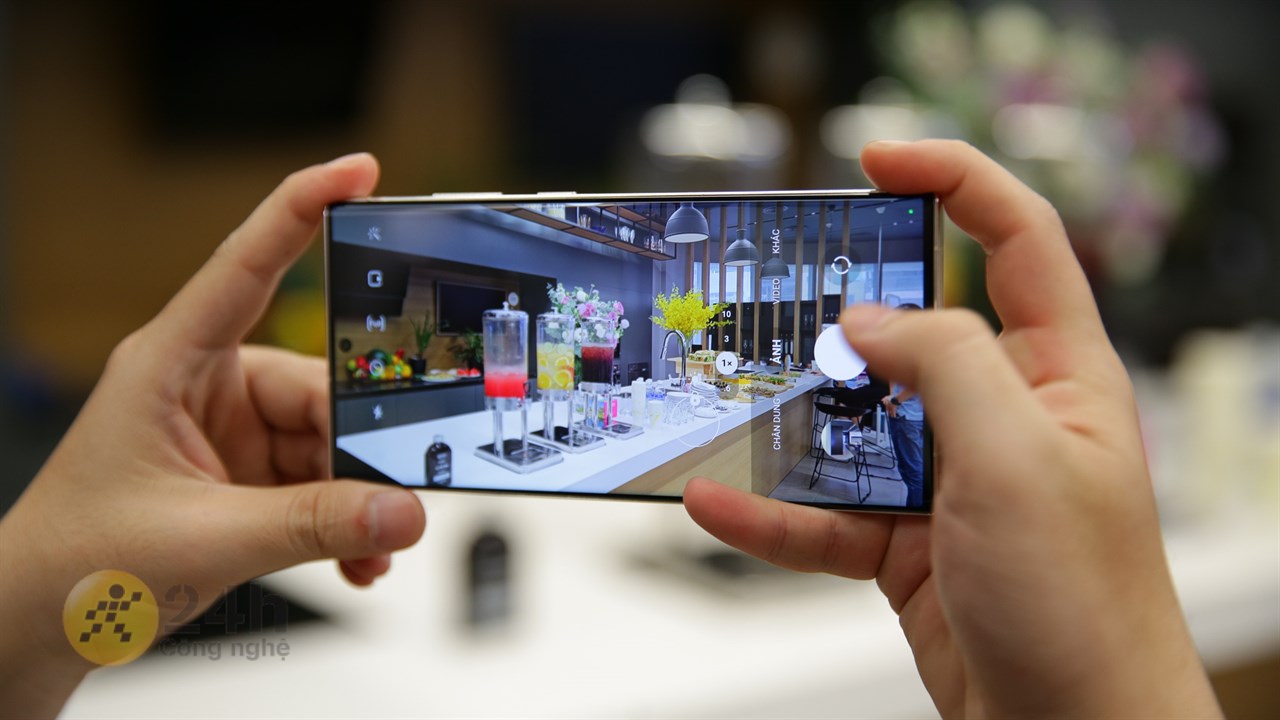 Ống kính chính của Galaxy S23 Ultra vẫn đạt 200 MP, ngon chán luôn! Ống kính chính của Galaxy S23 Ultra vẫn đạt 200 MP, ngon chán luôn!