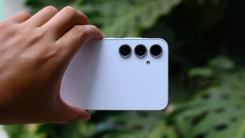 Samsung A35 c&oacute; một số cải tiến về camera ch&iacute;nh 50MP