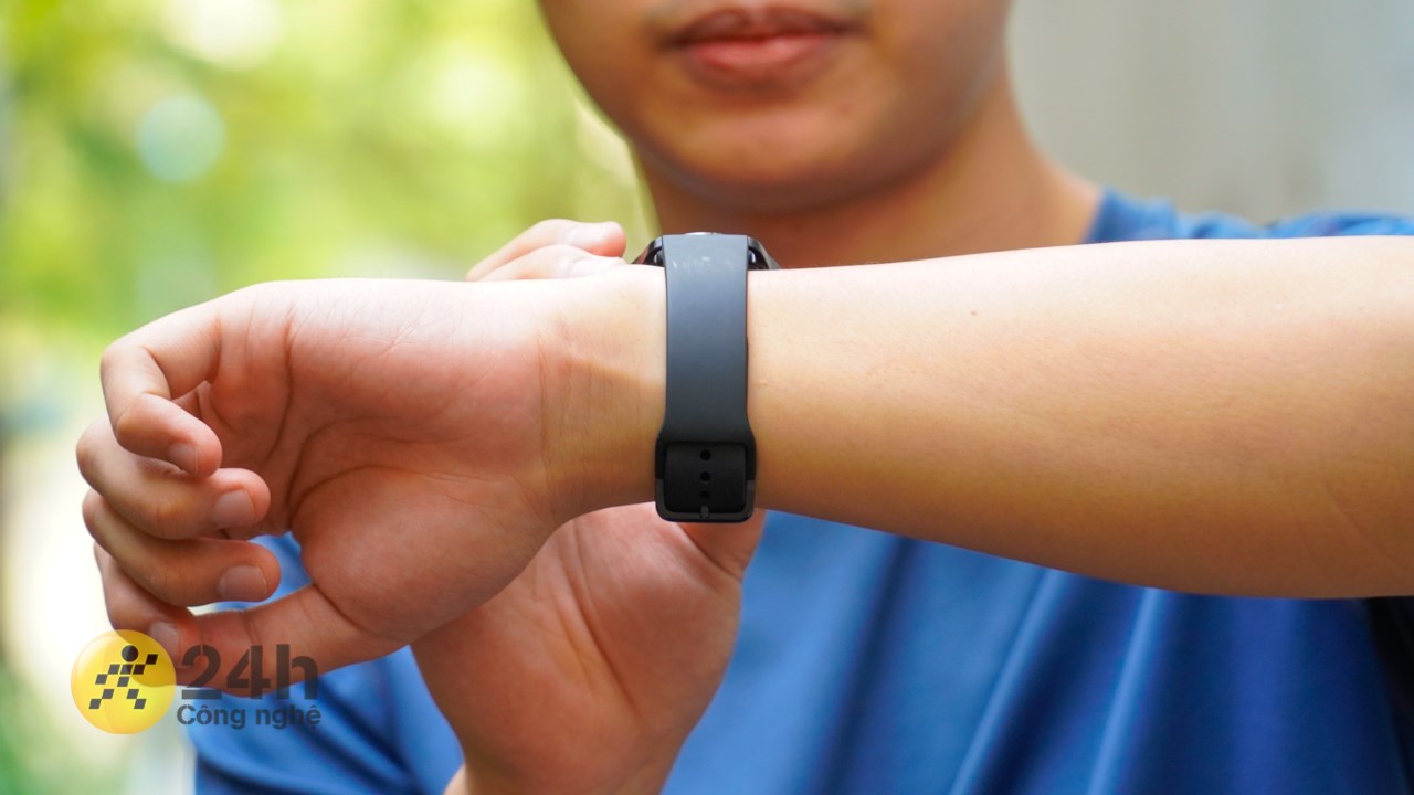 Dây đeo Xiaomi Watch S3 còn cho trải nghiệm sử dụng rất thoải mái. Dây đeo Xiaomi Watch S3 còn cho trải nghiệm sử dụng rất thoải mái.