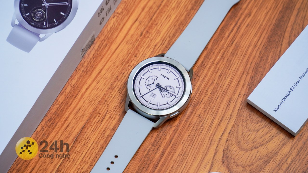 Xiaomi Watch S3 còn được trang bị thêm khung viền kim loại để mang đến cảm giác cứng cáp khi nhìn vào. Xiaomi Watch S3 còn được trang bị thêm khung viền kim loại để mang đến cảm giác cứng cáp khi nhìn vào.