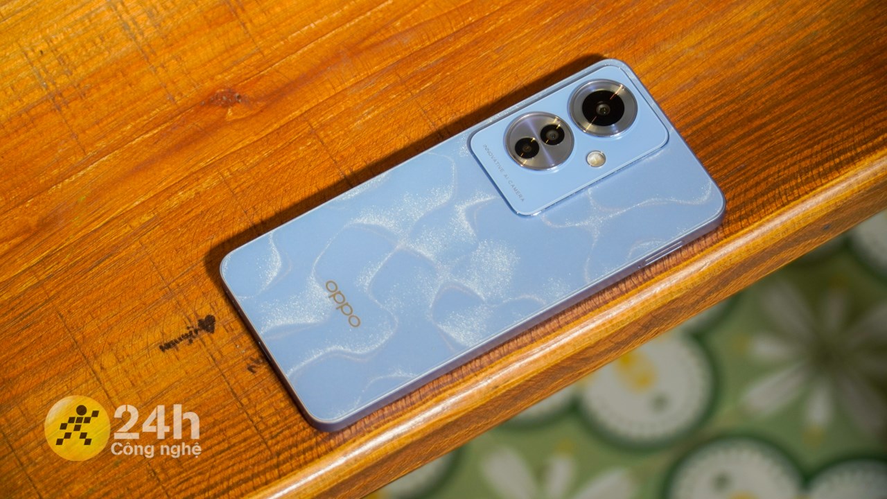 Phiên bản màu Xanh Dương với hiệu ứng độc đáo trên OPPO Reno11 F 5G