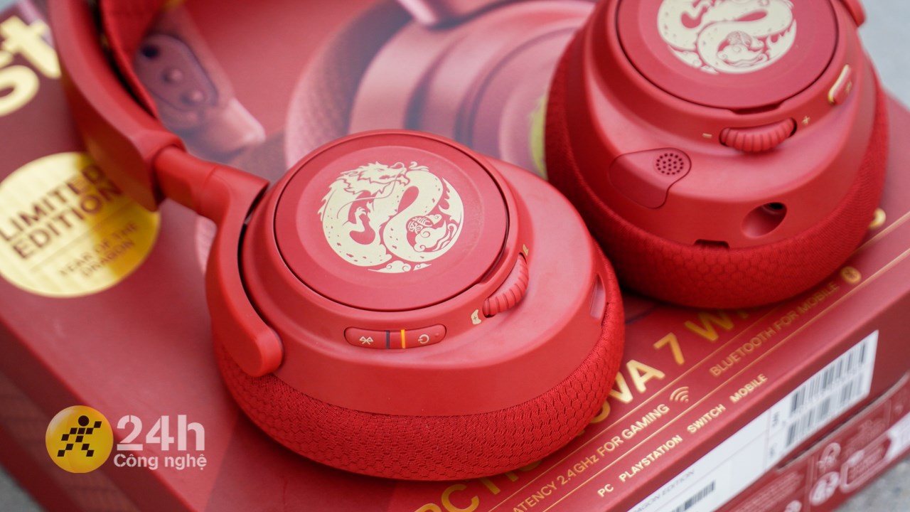 SteelSeries Arctis Nova 7 Dragon Edition vẫn được hoàn thiện rất chắc chắn và chỉn chu trên từng chi tiết.