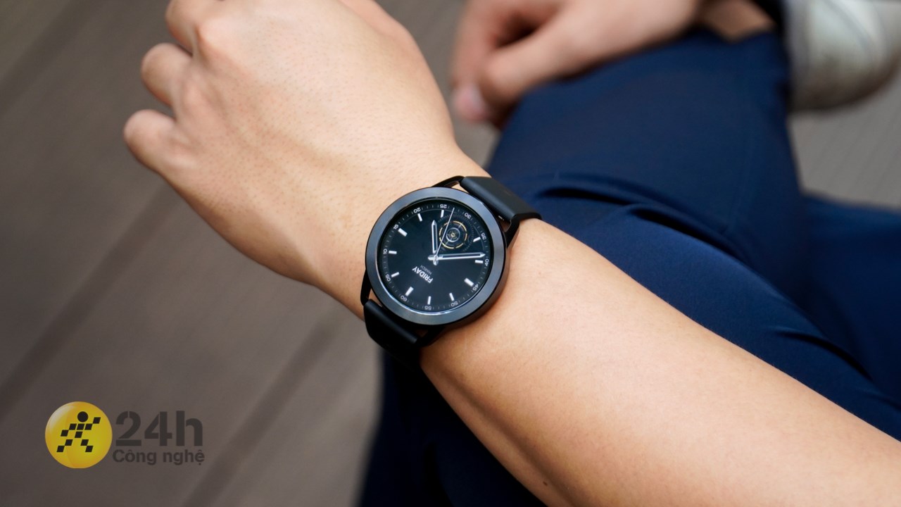 Thiết kế sang trọng và tinh tế trên Xiaomi Watch S3 Thiết kế sang trọng và tinh tế trên Xiaomi Watch S3