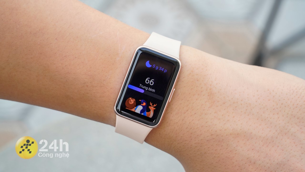 Galaxy Fit3 có thể theo dõi giấc ngủ của người dùng.