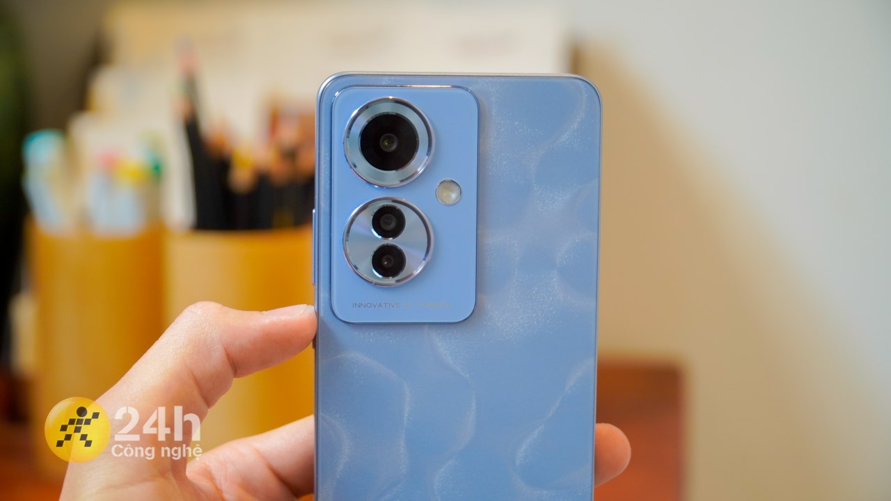 Thiết kế cụm camera khác biệt hoàn toàn so với tiền nhiệm
