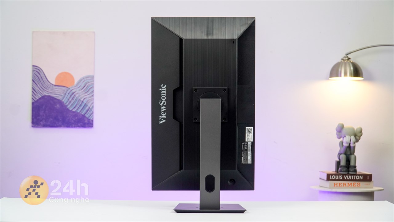 Hay đơn giản như xoay ngang, dọc màn hình.