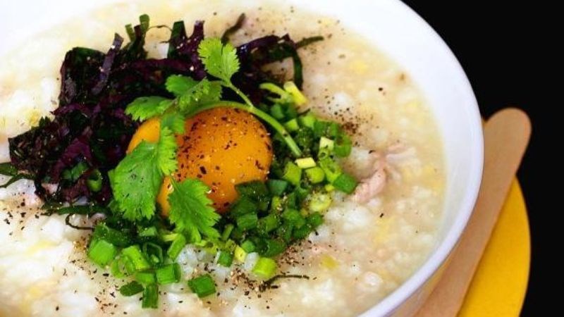 Cháo trứng gà tía tô giúp giảm ho và an thai Cháo trứng gà tía tô giúp giảm ho và an thai