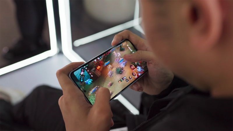Samsung A55 c&oacute; thể vận h&agrave;nh mạnh mẽ mọi game đồ họa cao