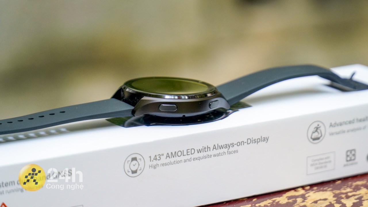 Xiaomi Watch 2 sử dụng khung kim loại bền bỉ.