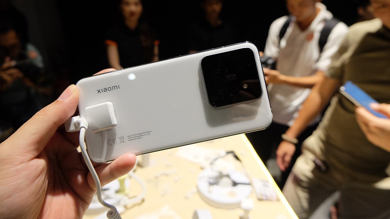 Xiaomi 14 vẫn được trang bị camera sau được tinh chỉnh bởi Leica Xiaomi 14 vẫn được trang bị camera sau được tinh chỉnh bởi Leica