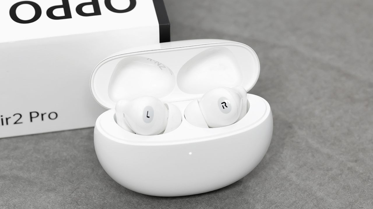 Tai nghe TWS nhà OPPO giảm 20% khi mua kèm OPPO Reno11 F 5G mới nhất