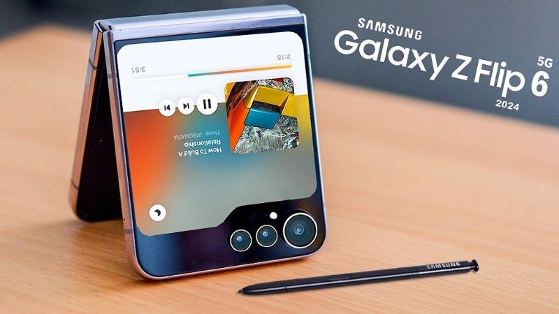 Samsung Z Flip 6 cũng c&oacute; thể sẽ kh&ocirc;ng c&oacute; b&uacute;t S Pen tương tự như Z Flip 5