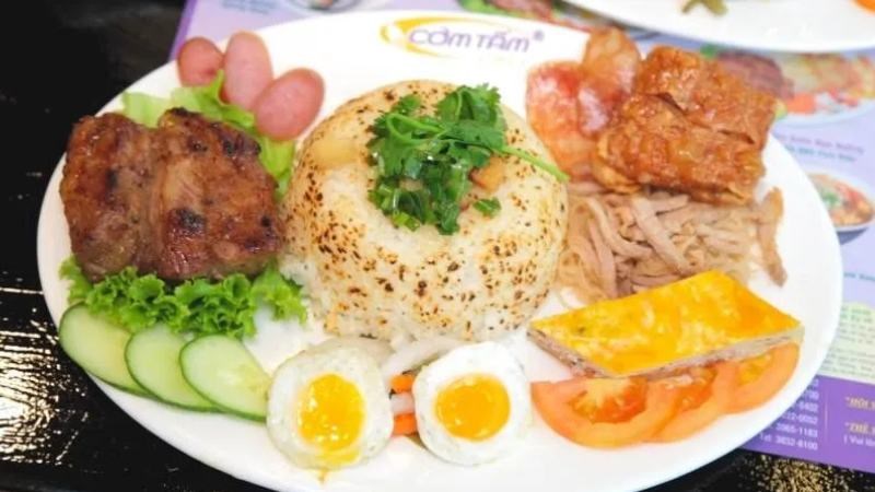 Không nên ăn cơm tấm quá 1 lần/ngày và 2 lần/tuần