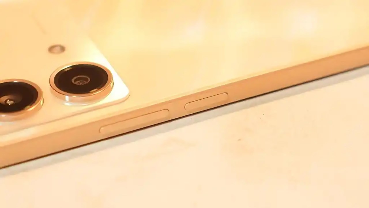 Mình mong POCO X7 Neo được hoàn thiện dựa trên bộ khung kim loại thay vì nhựa (ảnh minh họa: POCO X6 Neo). Nguồn: Digit.