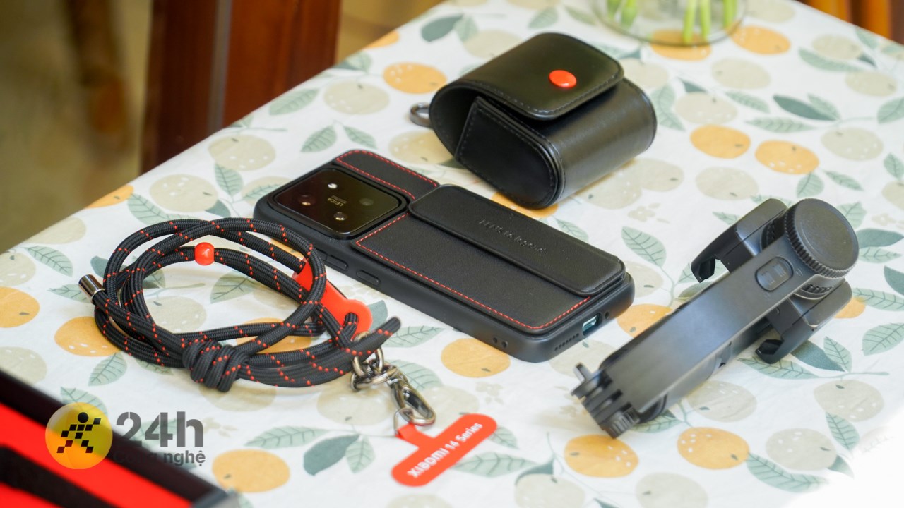 Đây là bộ quà rất chất lượng tặng kèm của nhà Xiaomi. Đây là bộ quà rất chất lượng tặng kèm của nhà Xiaomi.