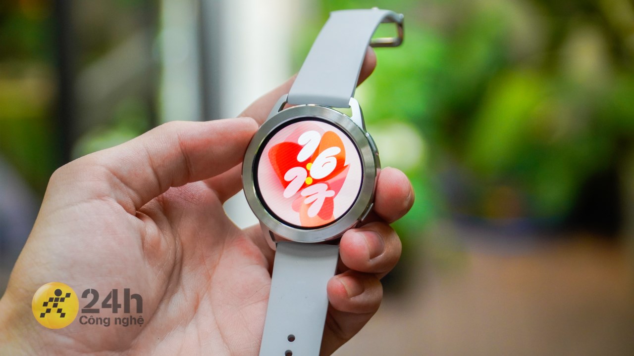 Thiết kế Xiaomi Watch S3 rất đẹp với khung thép và kiểu dáng cổ điển.