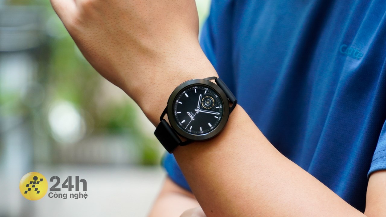 Thiết kế Xiaomi Watch S3 cho cảm giác đeo rất vừa tay.