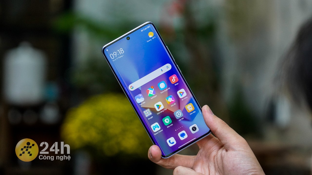 Những chiếc điện thoại Xiaomi đang đồng giảm tiền trăm cuối tuần