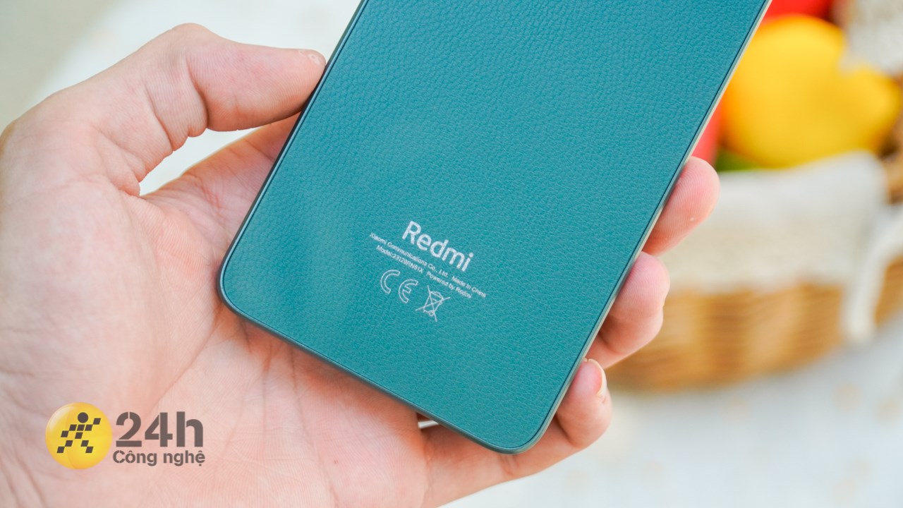 Mình thích mặt lưng Redmi A3 do cho trải nghiệm cầm nắm rất tốt. Mình thích mặt lưng Redmi A3 do cho trải nghiệm cầm nắm rất tốt.