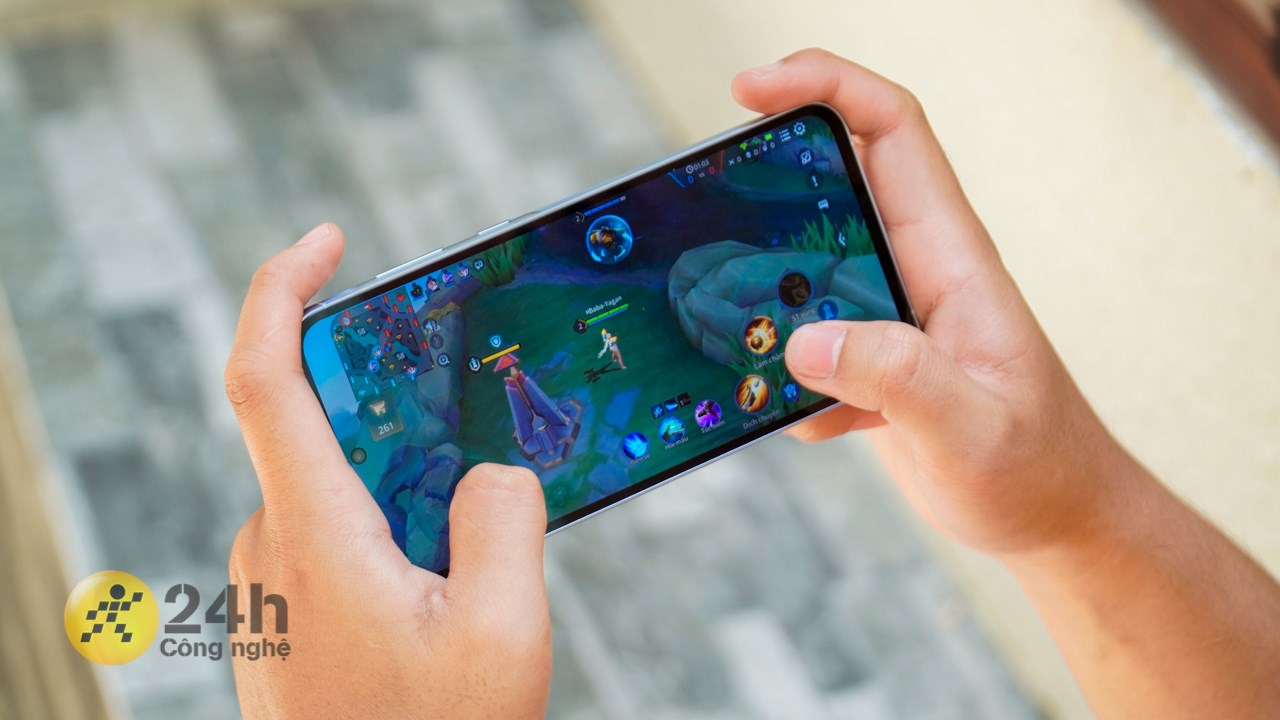 Galaxy A55 5G chiến mượt các tựa game phổ biến nhưng với những trò chơi chuyên về đồ họa thì máy không chiến được. Galaxy A55 5G chiến mượt các tựa game phổ biến nhưng với những trò chơi chuyên về đồ họa thì máy không chiến được.