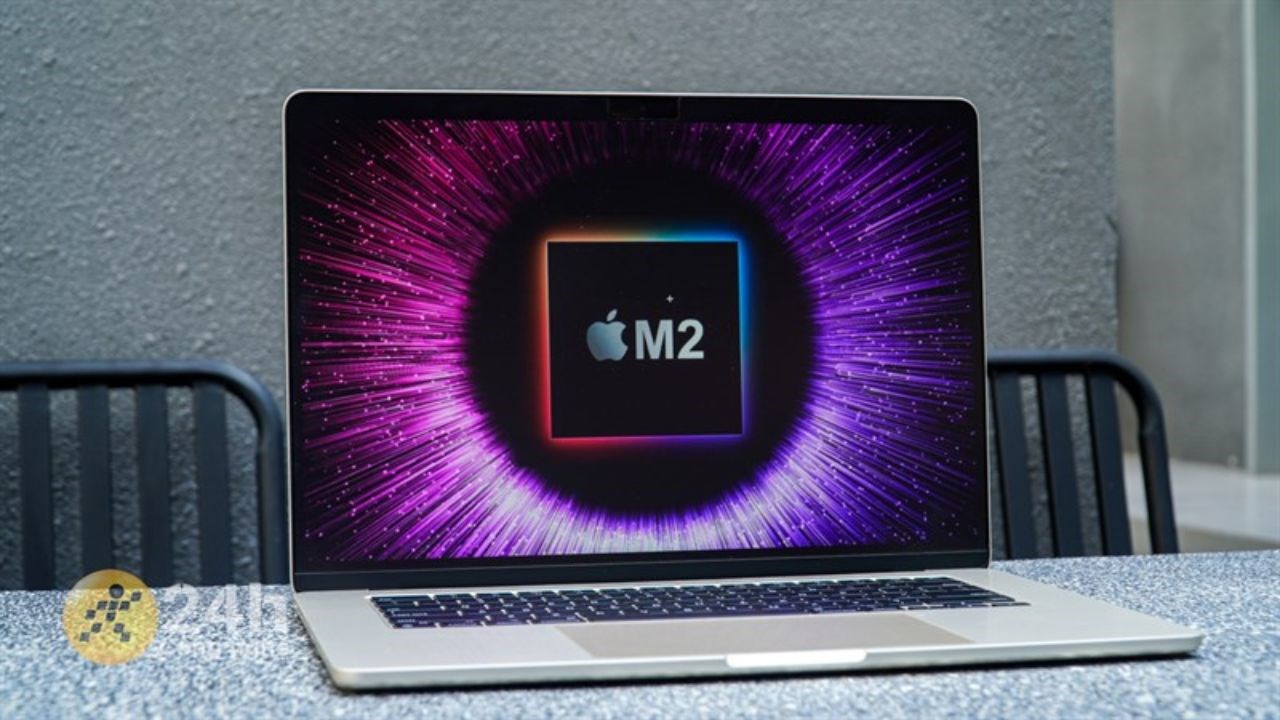 MacBook Air 15 inch M2 với con chip Apple M2 chinh phụ mọi tác vụ đồ họa của người dùng.