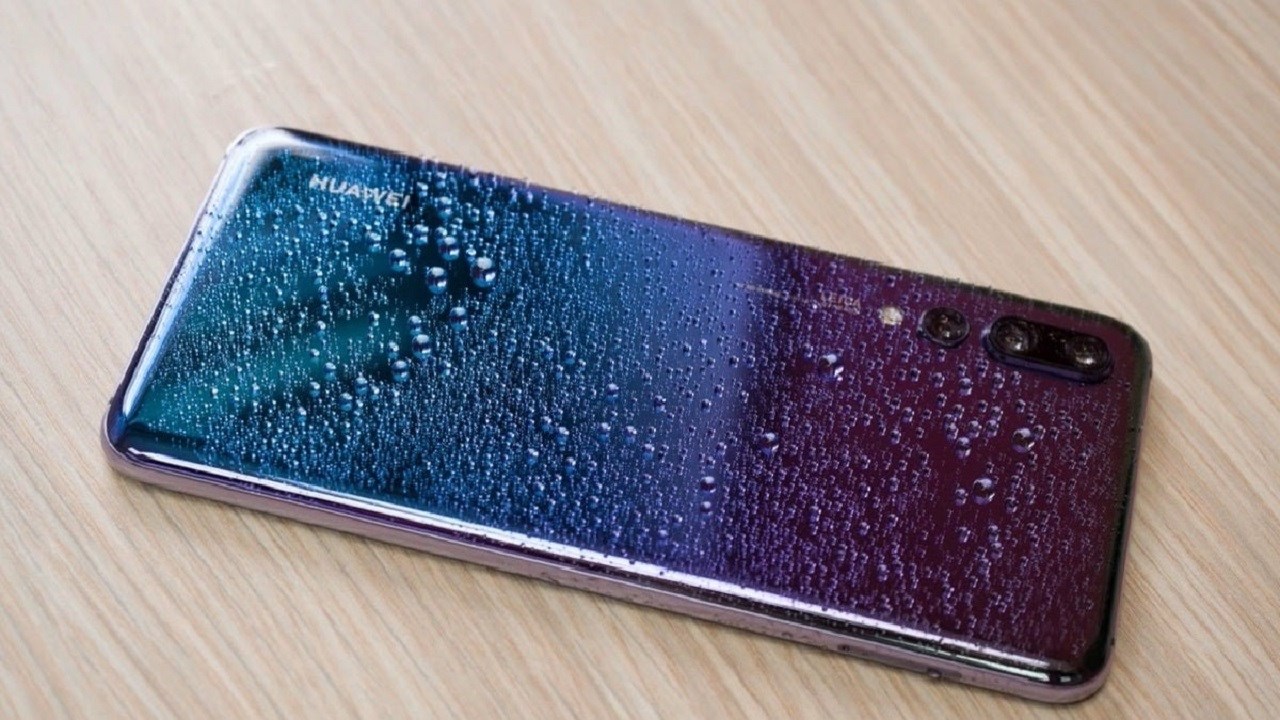 Trang bị hệ số chống nước sẽ đảm bảo thiết bị an toàn hơn Trang bị hệ số chống nước sẽ đảm bảo thiết bị an toàn hơn