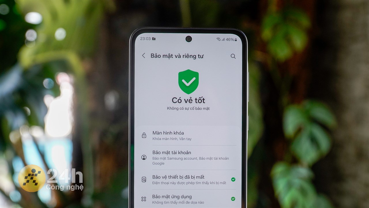 Khi chúng ta thực hiện xong các đề xuất, hệ thống sẽ báo rằng điện thoại không có sự cố bảo mật.