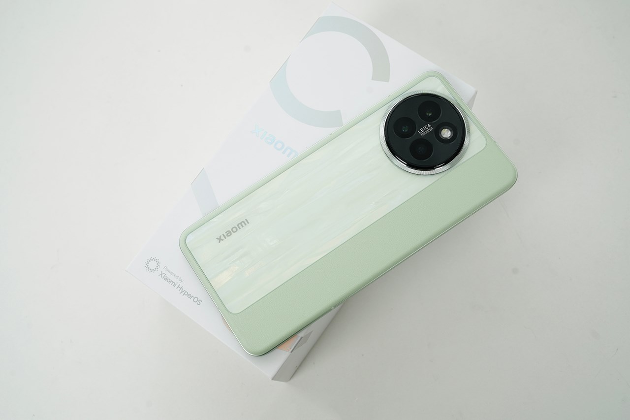 Mình mong Xiaomi CIVI 5 Pro sẽ có thiết kế tương tự như Xiaomi CIVI 4 Pro. Nguồn: Weibo..