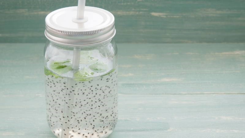 Tối đa bạn chỉ nên uống nước hạt é 3 - 5 lần mỗi tuần